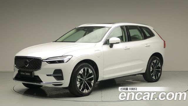 Volvo XC60 T8 Ultra Bright — пробег 1 299 км — фото 1 из 5