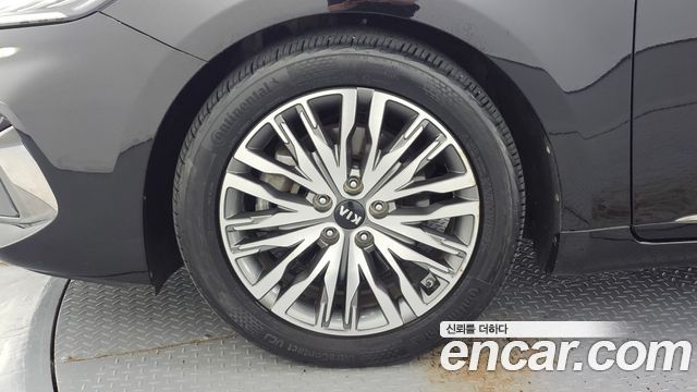 Kia K7 из Кореи Encar