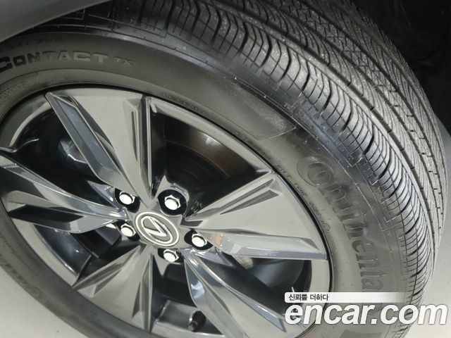 Lexus UX из Кореи Encar