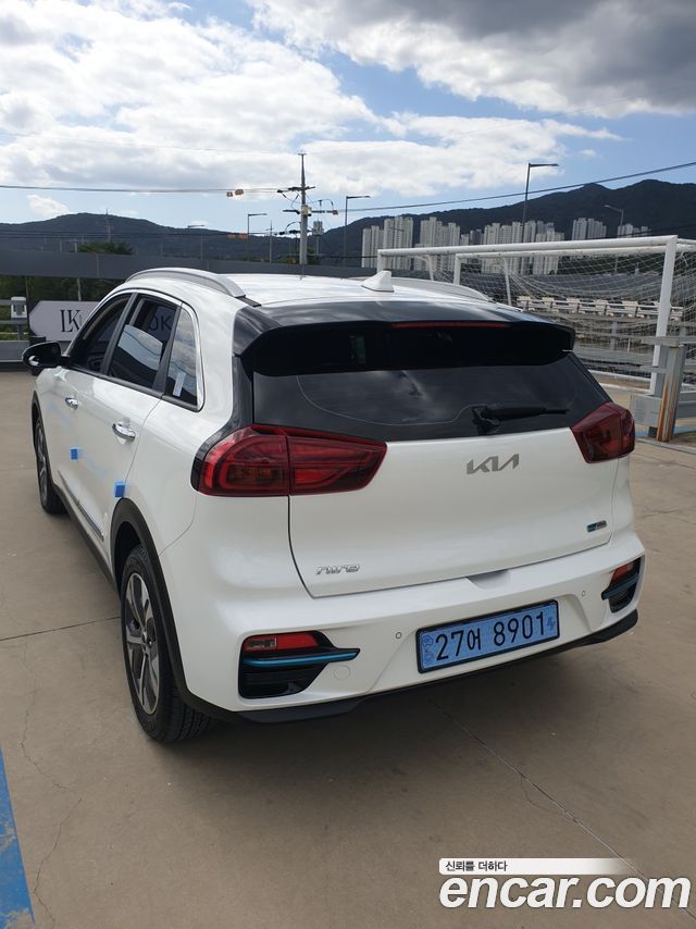 Kia Niro Noblesse — пробег 75 087 км — фото 5 из 5