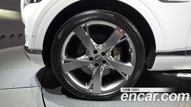 Genesis GV80 из Кореи Encar