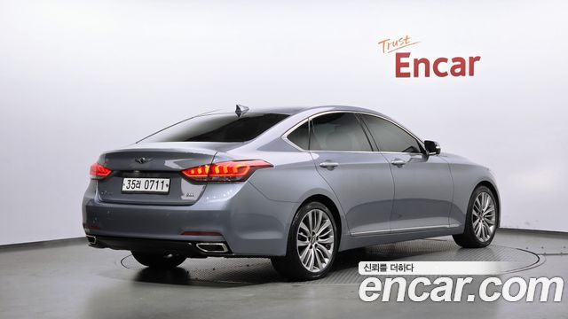 Hyundai Genesis из Кореи Encar