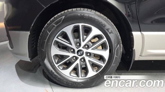 Hyundai Starex из Кореи Encar