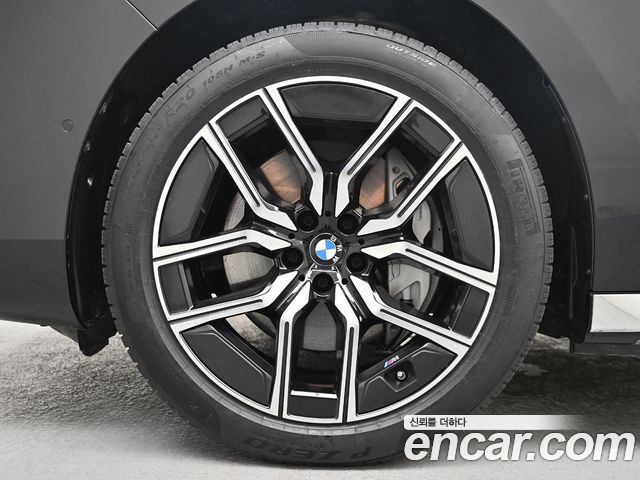 BMW i7 eDrive 50 M Sport — пробег 34 307 км — фото 5 из 5
