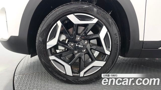 Kia Seltos из Кореи Encar