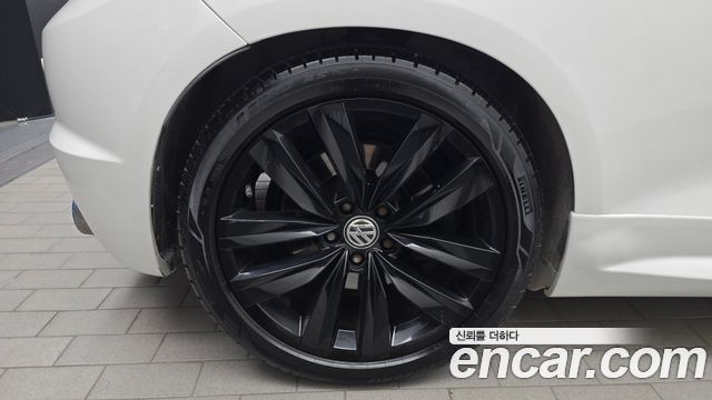 Volkswagen Scirocco 2.0 TSI R — пробег 115 895 км — фото 5 из 5