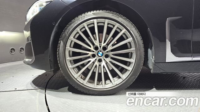 BMW 7-Series из Кореи Encar