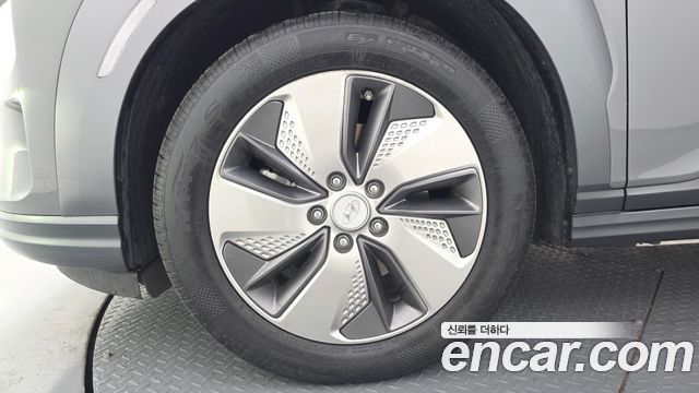 Hyundai Kona Premium — пробег 65 952 км — фото 5 из 5