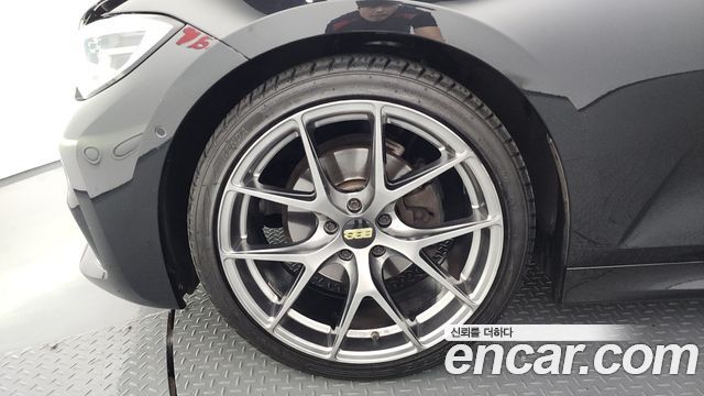 BMW 3-Series из Кореи Encar