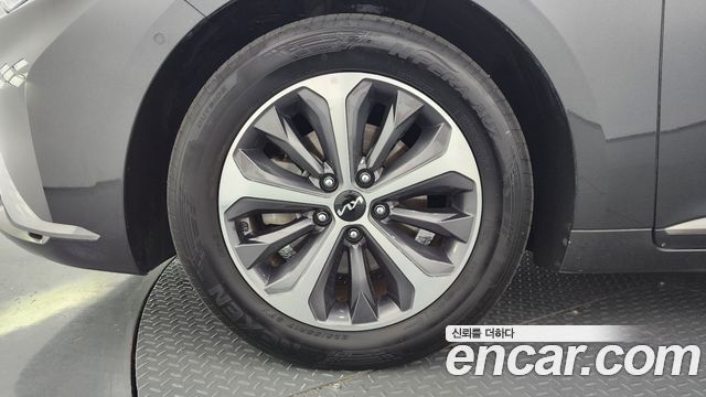 Kia K8 Noblesse — пробег 65 525 км — фото 5 из 5