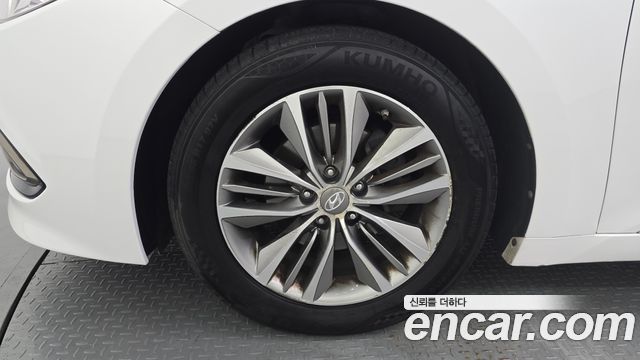 Hyundai Grandeur из Кореи Encar