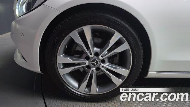 Mercedes-Benz C-Class из Кореи Encar