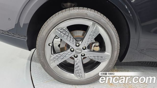 Genesis GV70 из Кореи Encar