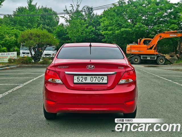 Hyundai Accent 1.4 VVT Modern — пробег 114 553 км — фото 5 из 5