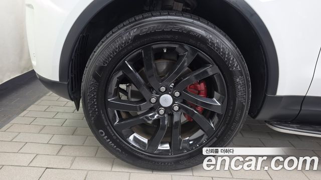Land Rover Discovery 3.0 TD6 HSE — пробег 109 478 км — фото 5 из 5