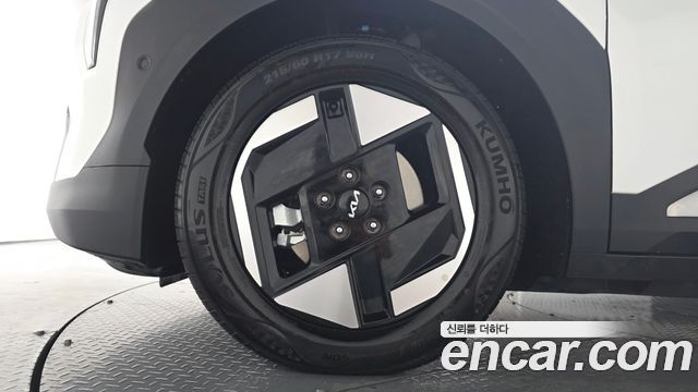 Kia EV3 из Кореи Encar