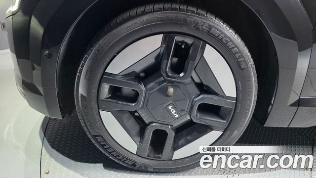 Kia EV9 Long Range 4WD Earth — пробег 60 875 км — фото 5 из 5