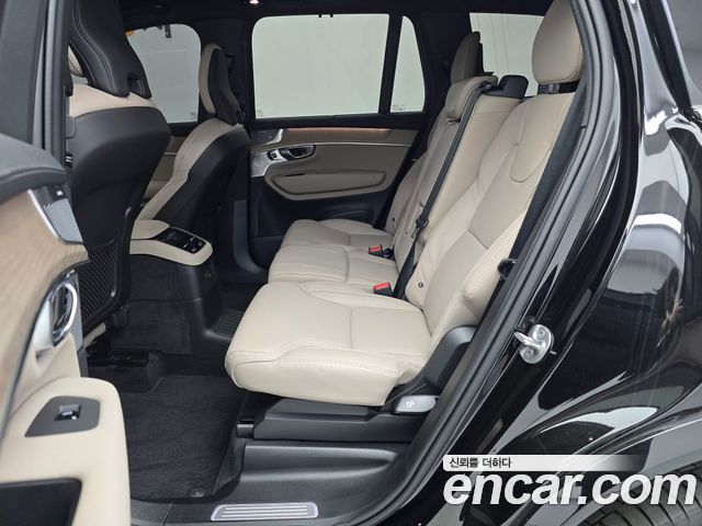Volvo XC90 T8 Ultra Bright Hybrid — пробег 6 894 км — фото 5 из 5
