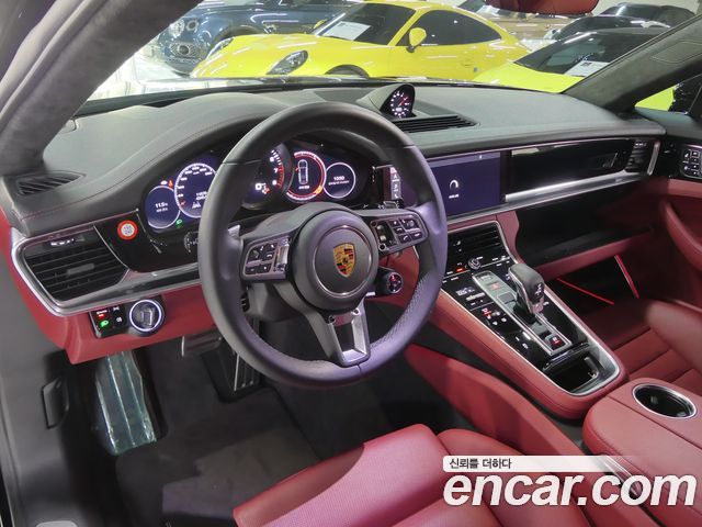 Porsche Panamera 4.0 Turbo — пробег 18 000 км — фото 5 из 5