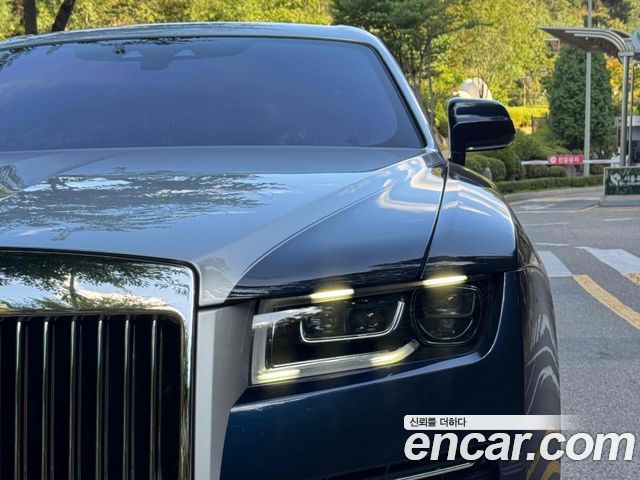 Rolls-Royce Ghost 6.7 V12 — пробег 14 300 км — фото 2 из 5