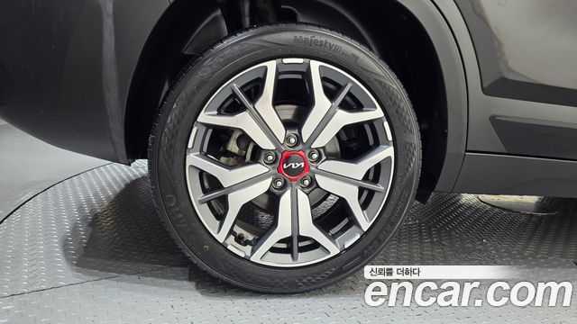 Kia Seltos из Кореи Encar