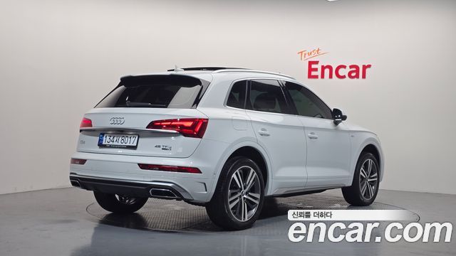Audi Q5 45 TFSI Quattro Premium — пробег 49 257 км — фото 2 из 5