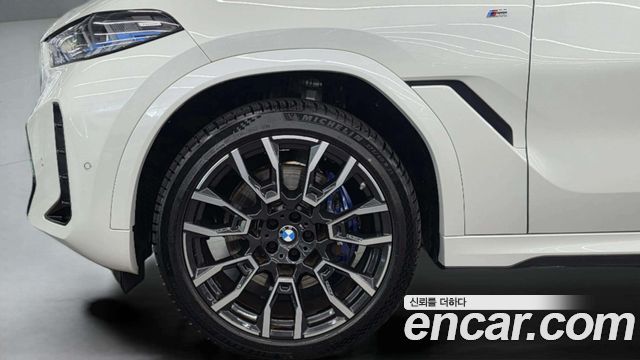 BMW X6 xDrive40i M Sport — пробег 61 301 км — фото 5 из 5
