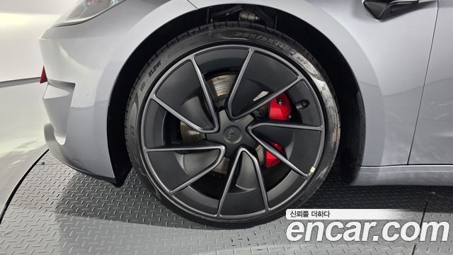 Tesla Model 3 из Кореи Encar