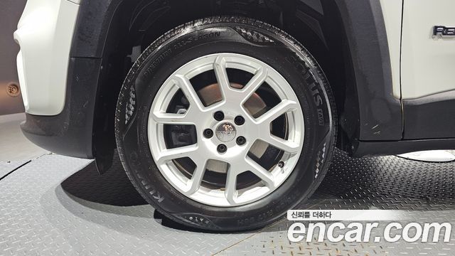 Jeep Renegade 2.4 Limited — пробег 91 166 км — фото 5 из 5