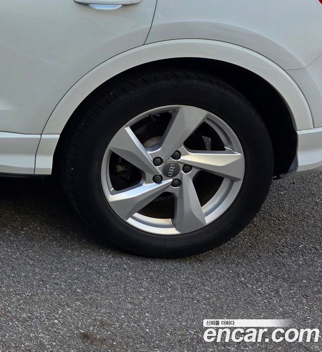 Audi Q3 35 TDI Premium — пробег 87 656 км — фото 5 из 5