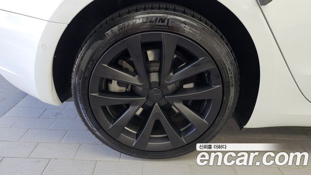 Tesla Model 3 Long Range AWD — пробег 48 398 км — фото 5 из 5