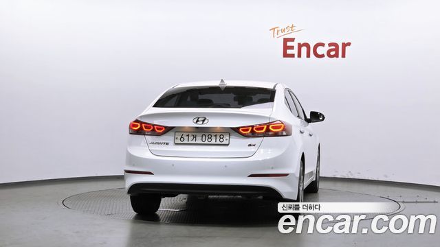 Hyundai AVANTE из Кореи Encar