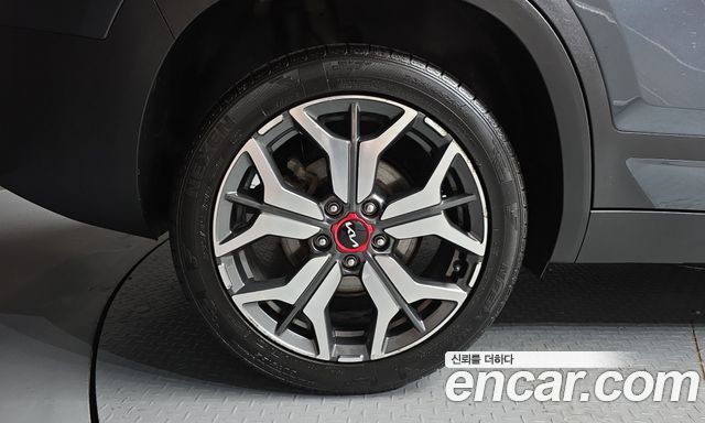 Kia Seltos из Кореи Encar