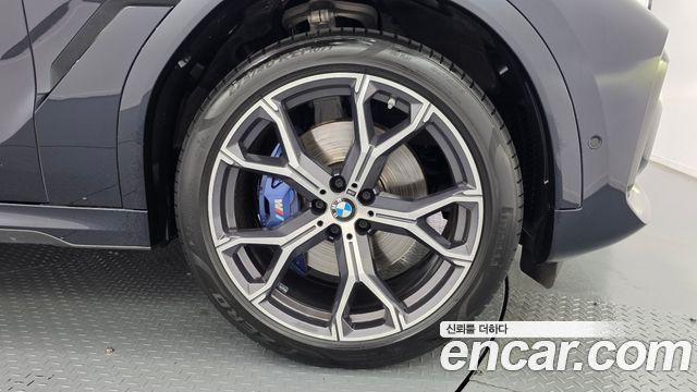 BMW X6 xDrive40i M Sport — пробег 43 030 км — фото 5 из 5