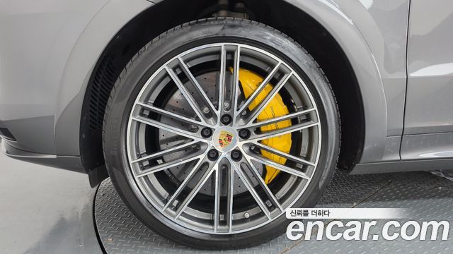 Porsche Cayenne 4.0 Turbo — пробег 79 679 км — фото 5 из 5