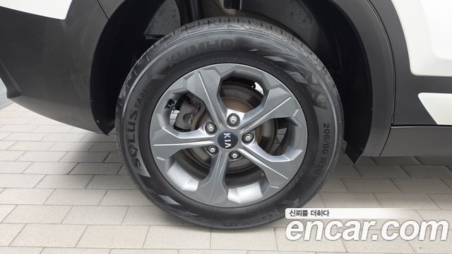 Kia Seltos Gasoline 1.6 Turbo 2WD Trendy — пробег 87 963 км — фото 5 из 5