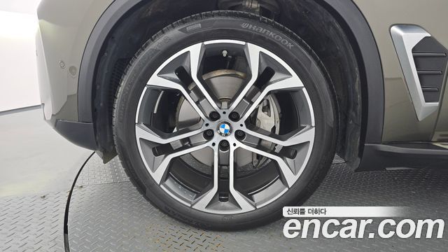 BMW X5 xDrive 40i xLine — пробег 26 166 км — фото 5 из 5