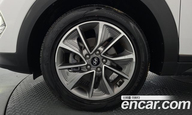 Hyundai Tucson из Кореи Encar