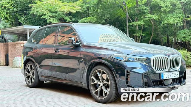 BMW X5 xDrive 40i M Sport — пробег 4 910 км — фото 3 из 5