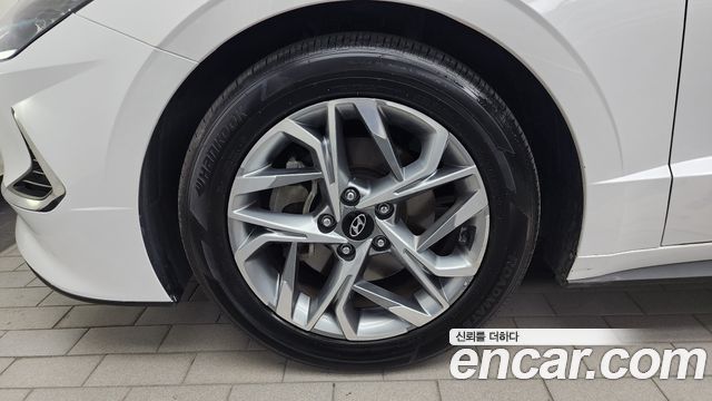 Hyundai Sonata 2.0 Premium Millennial — пробег 175 835 км — фото 5 из 5