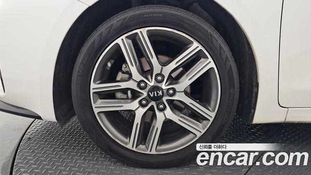 Kia K3 из Кореи Encar