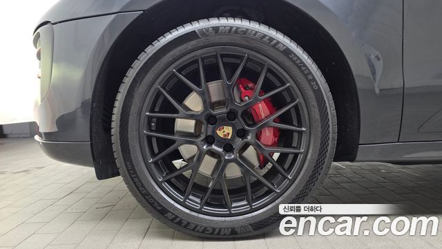 Porsche Macan из Кореи Encar