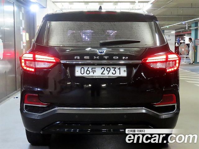 Ssangyong Rexton из Кореи Encar
