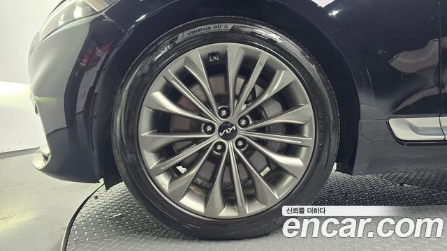 Kia K9 из Кореи Encar