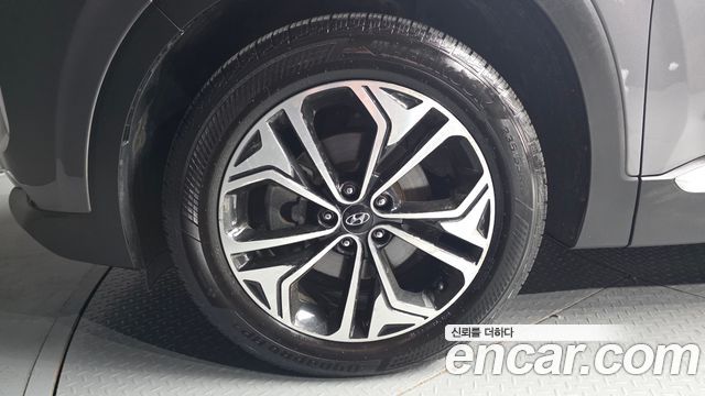 Hyundai Santafe из Кореи Encar