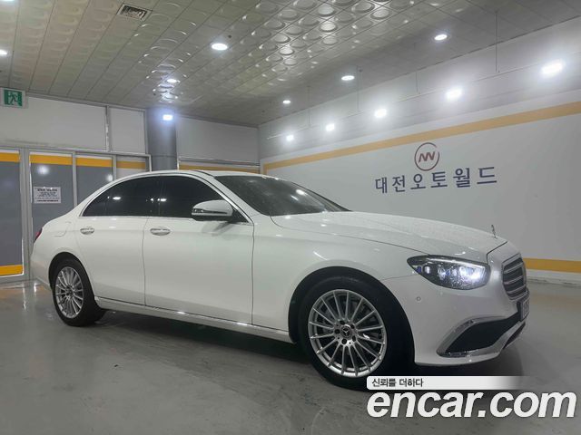 Mercedes-Benz E-Class из Кореи Encar