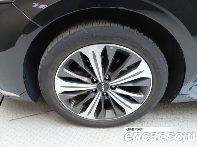 Kia K8 из Кореи Encar