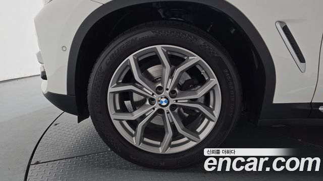 BMW X3 xDrive 20d — пробег 105 855 км — фото 5 из 5