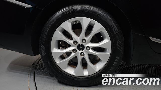 Kia K8 из Кореи Encar