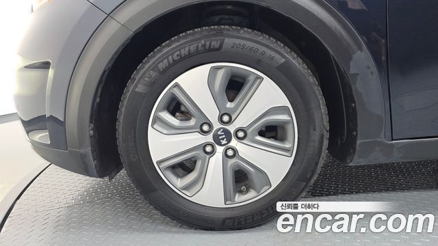 Kia Niro из Кореи Encar
